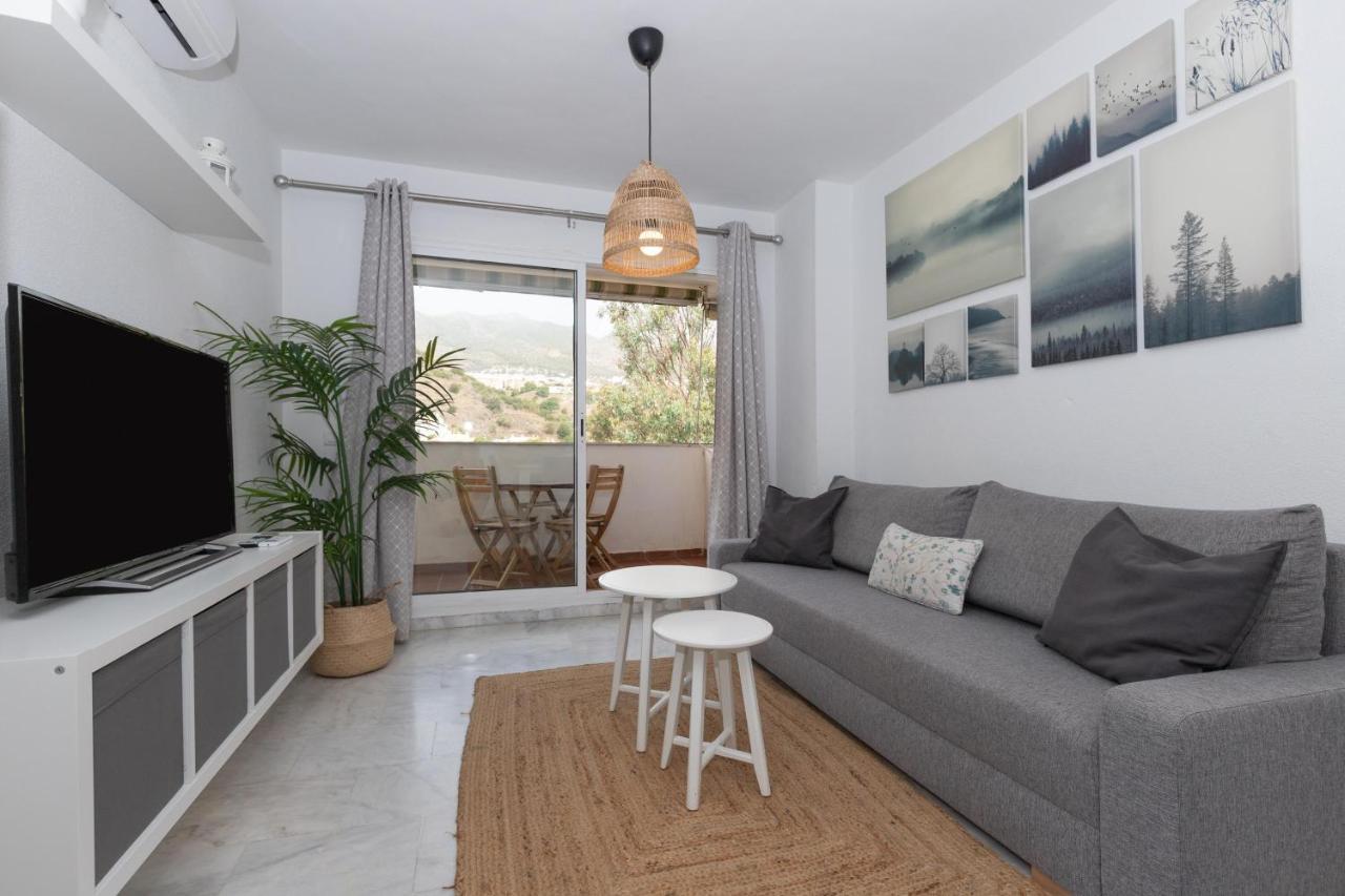 Poseidon Apartment *