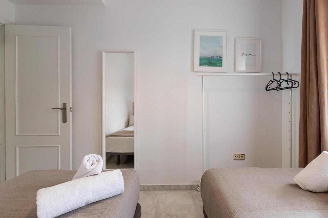 Poseidon Apartment *
