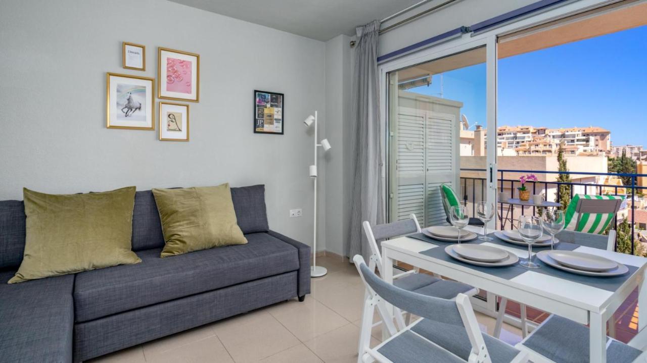 Apartment Coastal Charm Cozy In Benalmadena