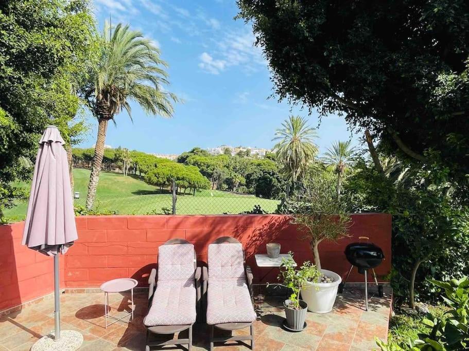Casa De 3 Plantas, Con Jardin Y Vistas Al Golf