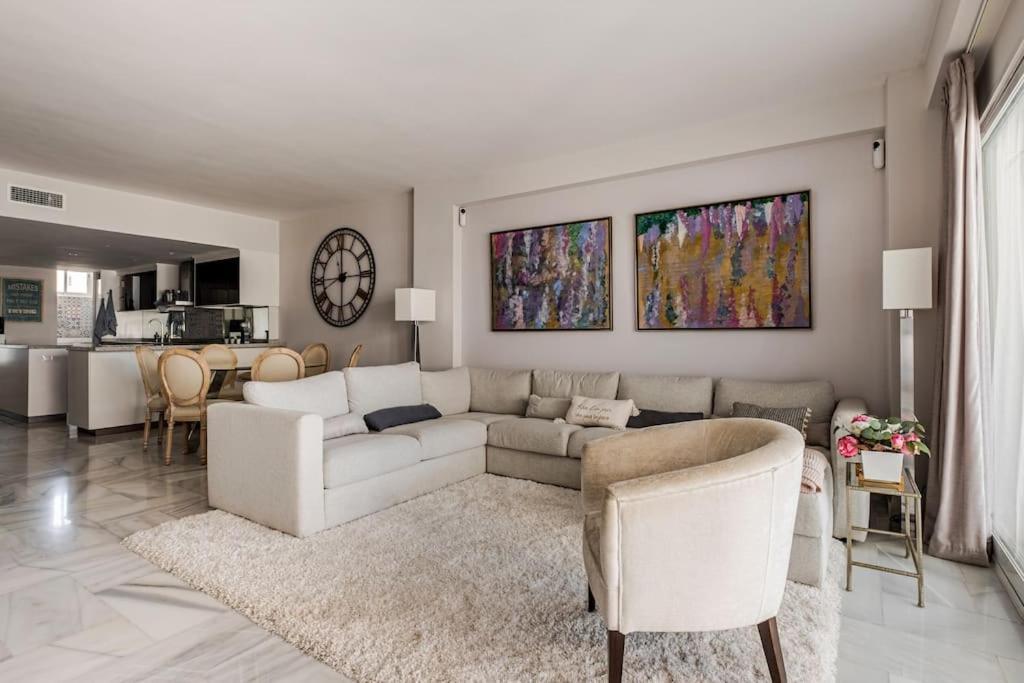 - Appartement Benalmádena