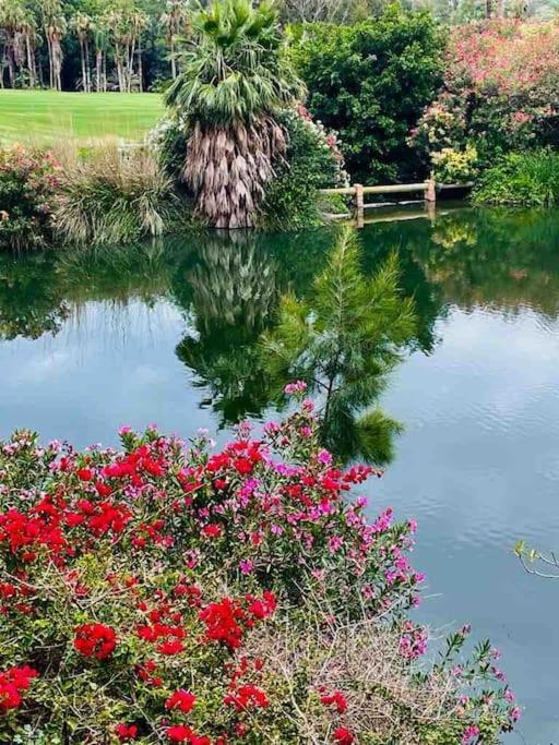 Vakantiehuis Casa De 3 Plantas, Con Jardin Y Vistas Al Golf