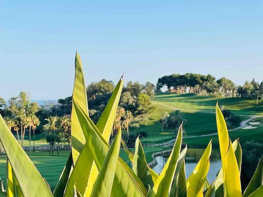 Holiday home Casa De 3 Plantas, Con Jardin Y Vistas Al Golf