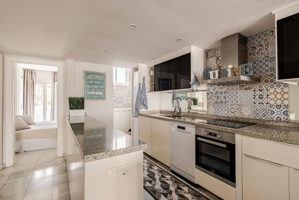 - Appartement Benalmádena
