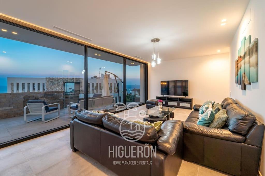 Higueronrentals Palm Springs Villa