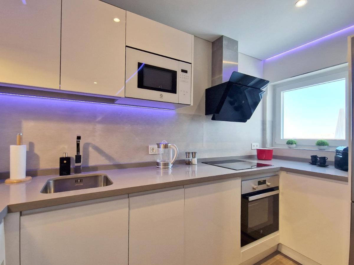 Emerald - Spacious Modern 2 Bedroom Appartement