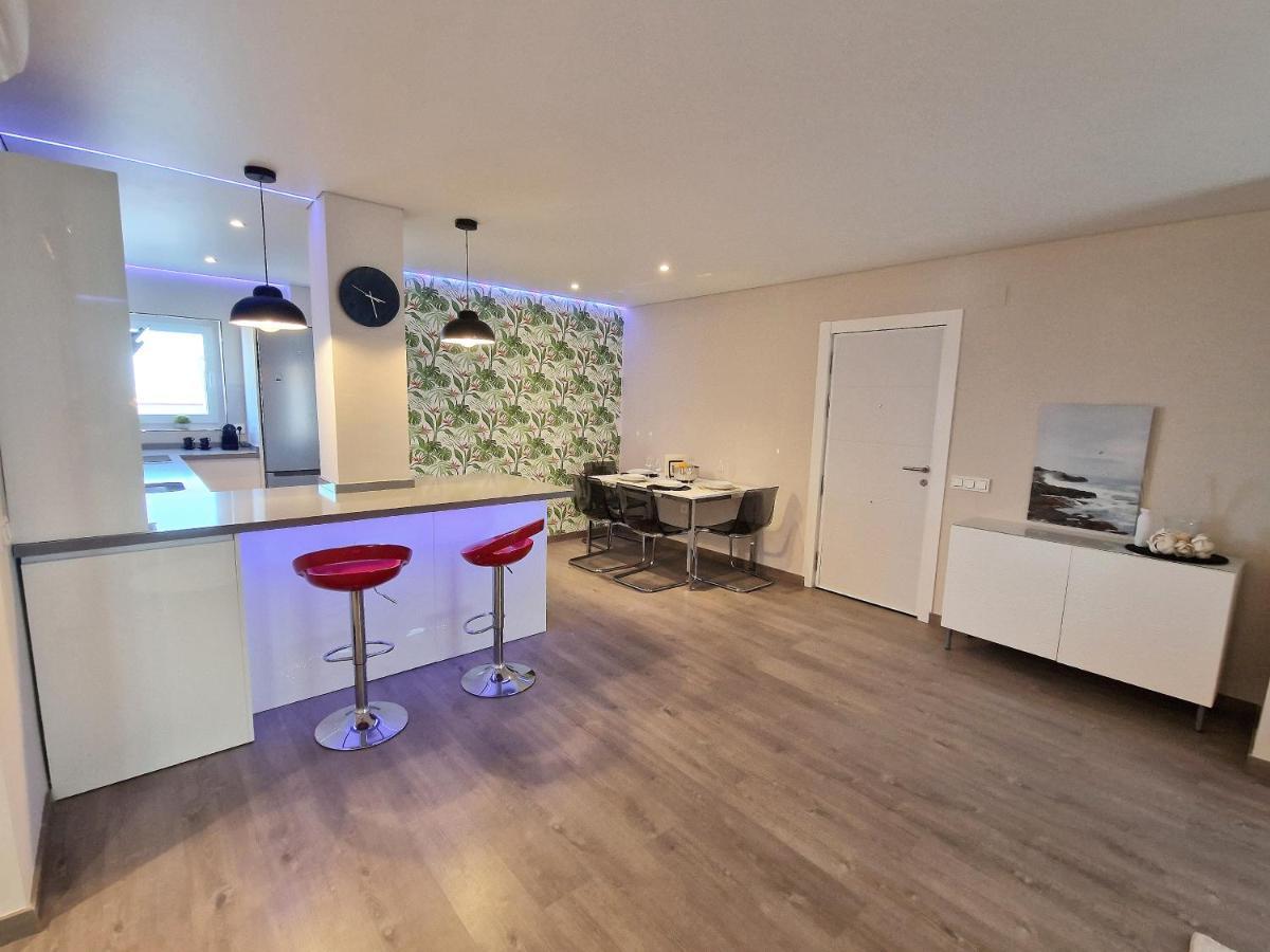 Emerald - Spacious Modern 2 Bedroom *