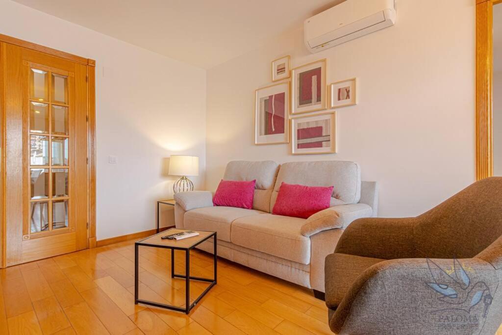 Beautiful With Sea Views *