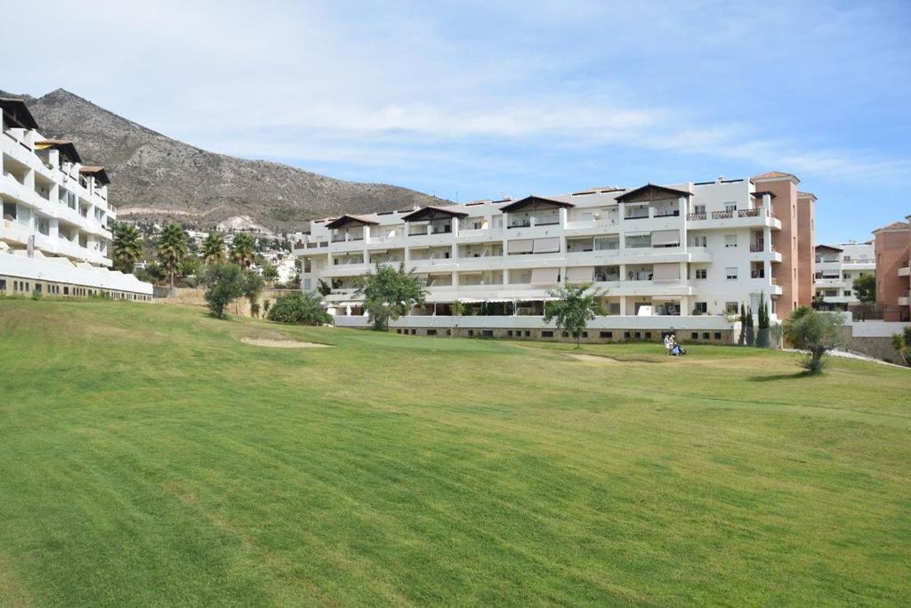 Apartamento El Pensador, Luxe Aan Golfbaan