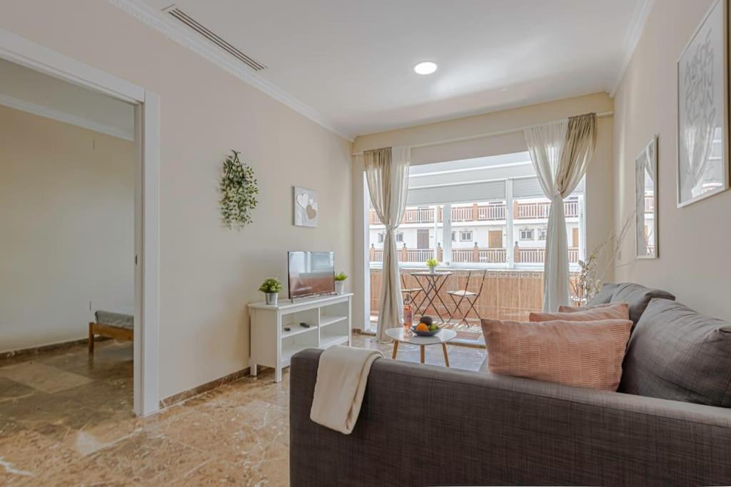 Apartamento Bright 50 Mt From The