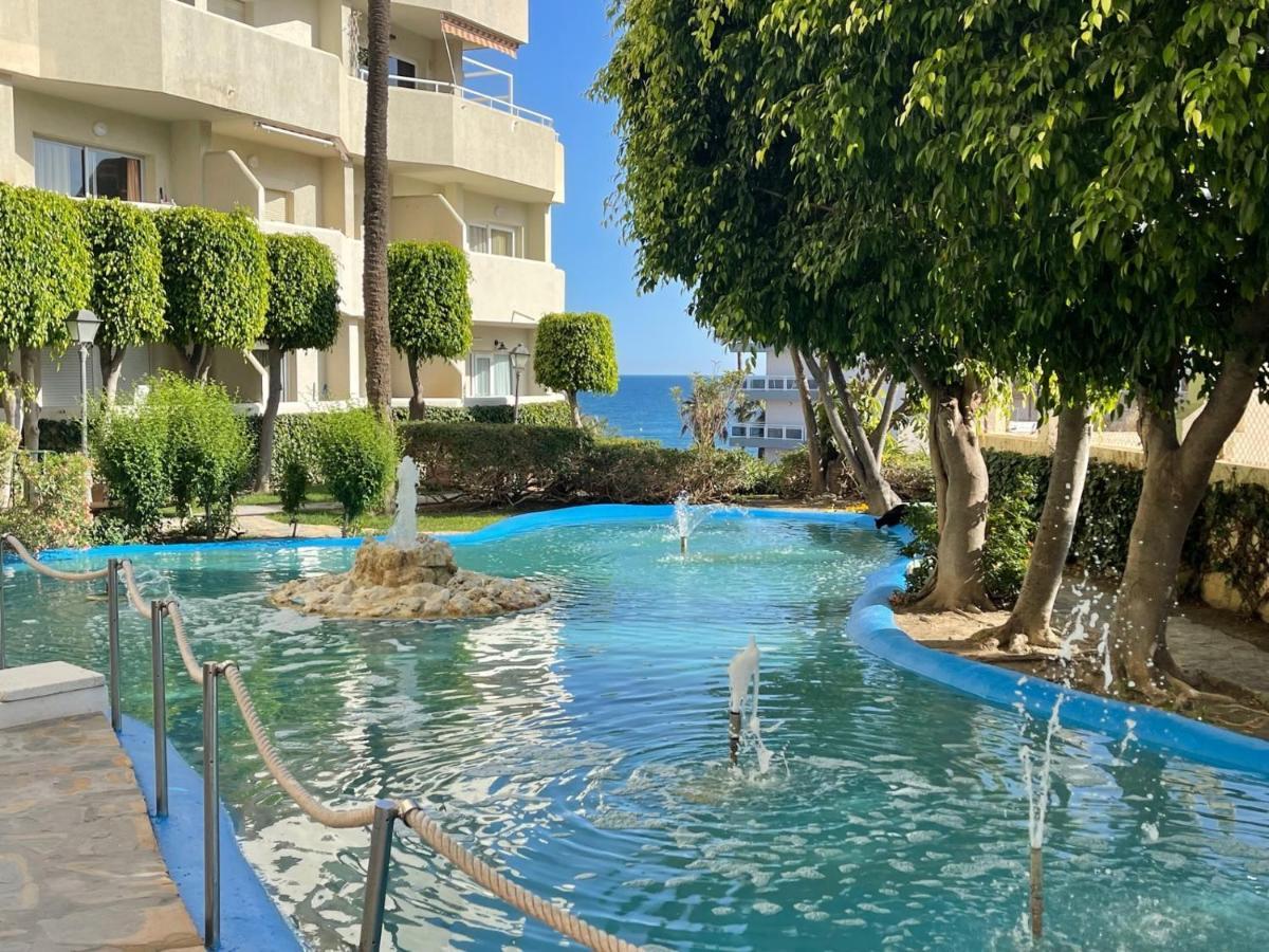 Benalbeach 2bdr Beach100m 5 Pools Gardens *