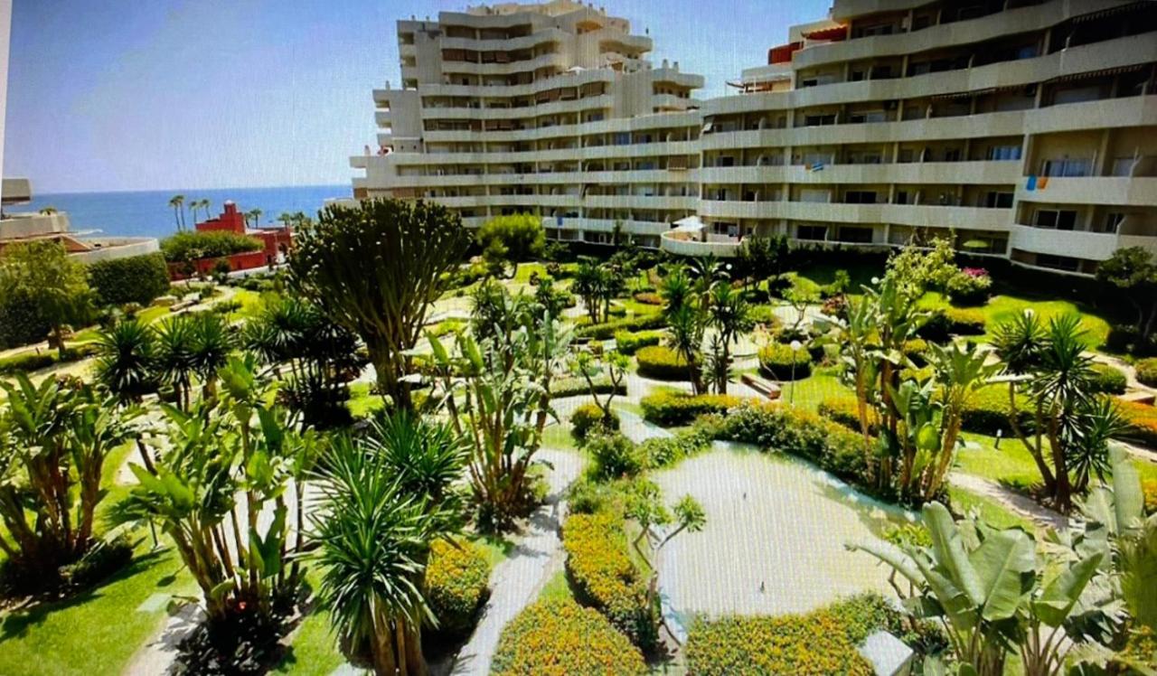 Apartment Benalbeach 2bdr Beach100m 5 Pools Gardens Benalmadena