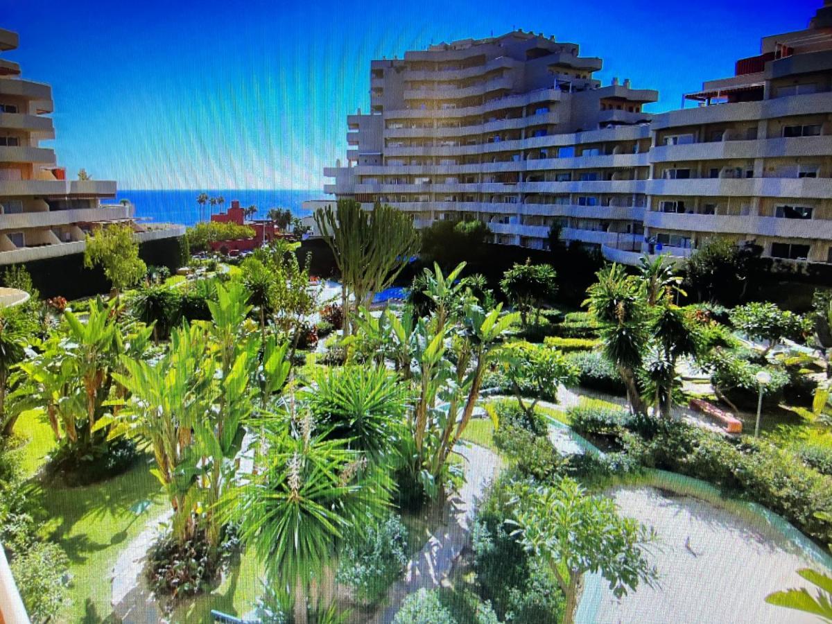 Benalbeach 2bdr Beach100m 5 Pools Gardens * Benalmádena