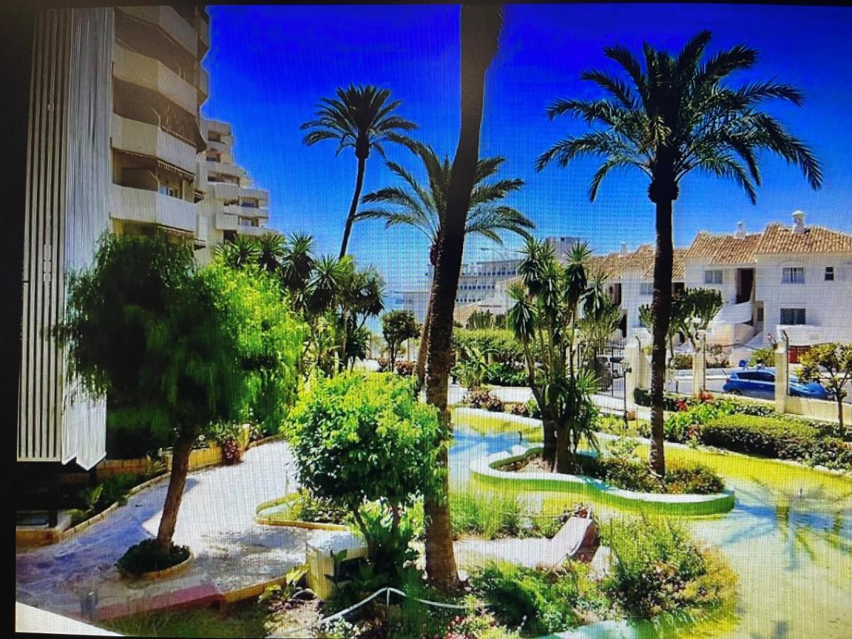 Benalbeach 2bdr Beach100m 5 Pools Gardens *