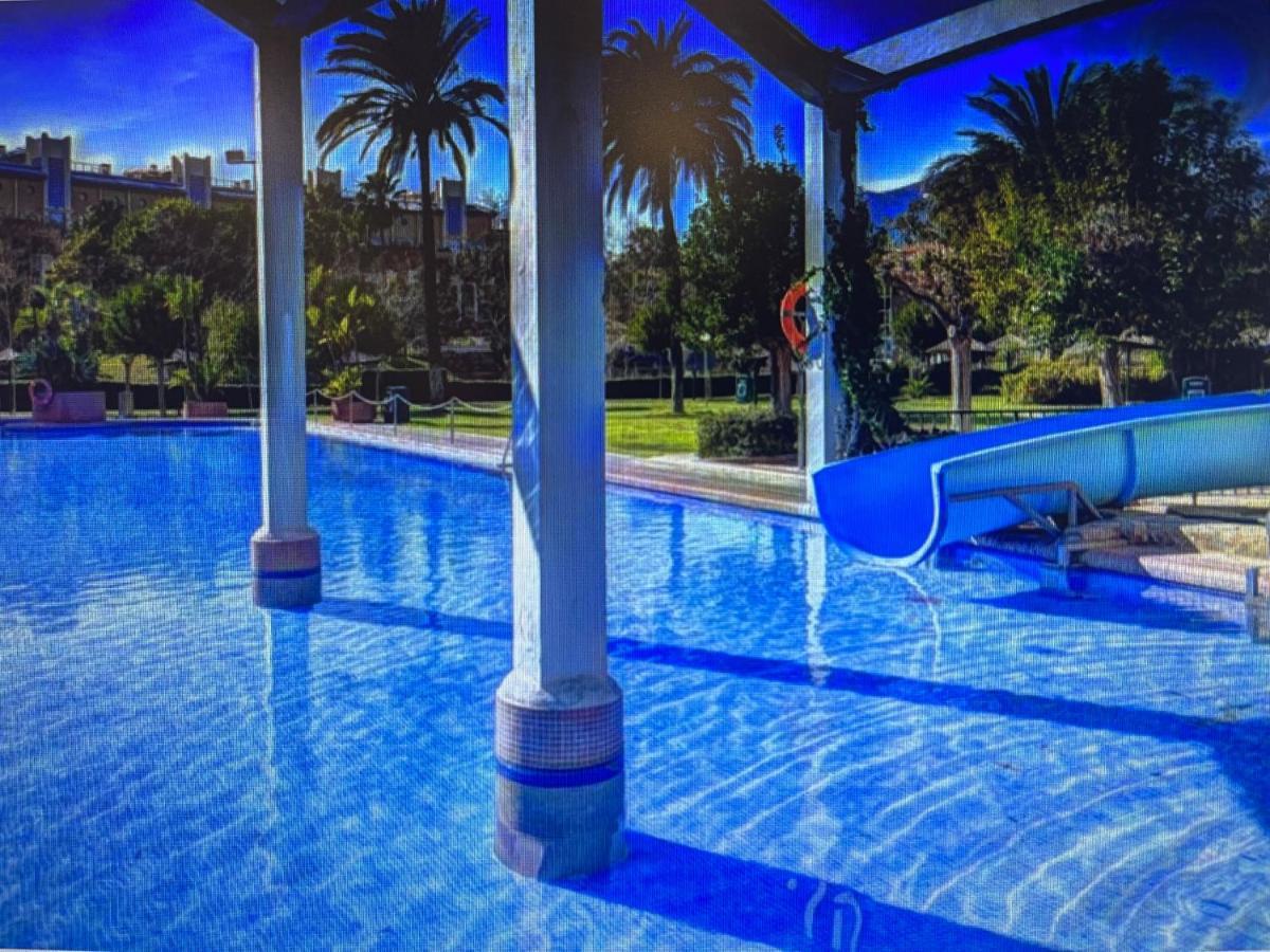 Benalbeach 2bdr Beach100m 5 Pools Gardens