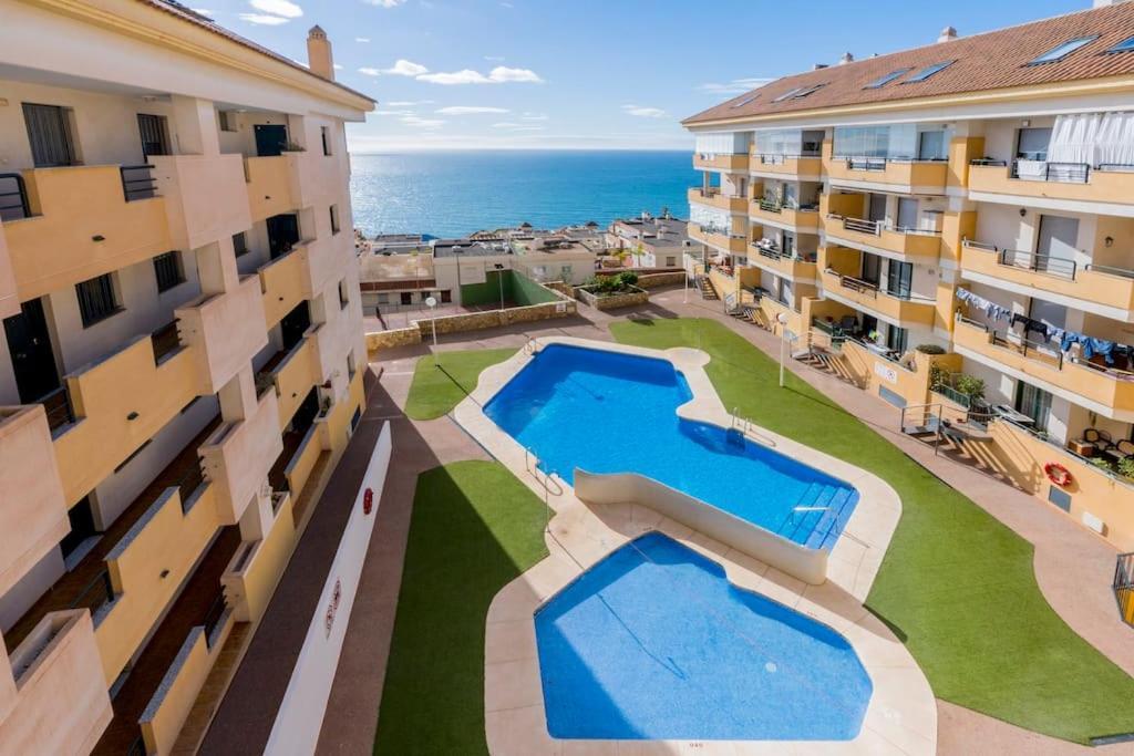 4 Bed Duplex With Stunning Sea Views Benalmádena