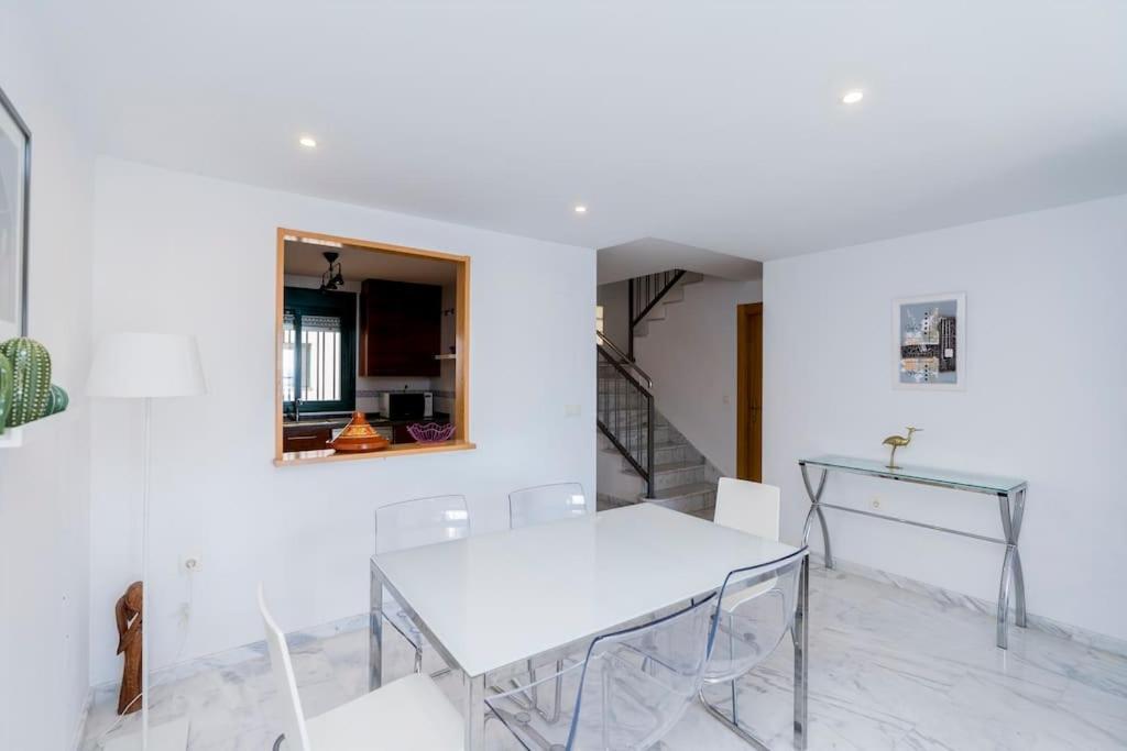 Apartamento 4 Bed Duplex With Stunning Sea Views *