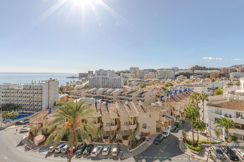 Benalbeach Sunny With Sea Views *