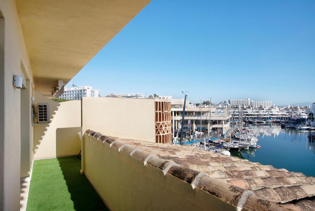 Luxury In Puerto Marina