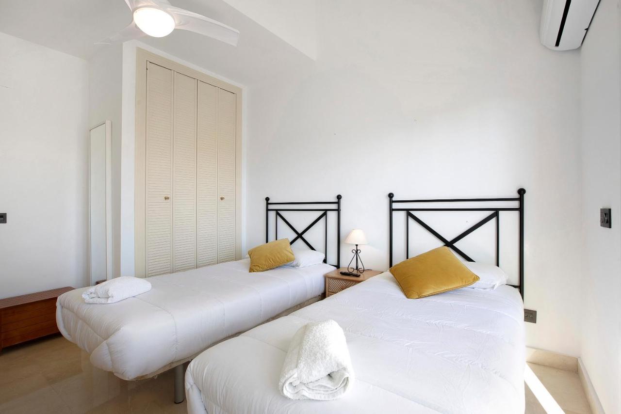 Luxury In Puerto Marina Benalmadena