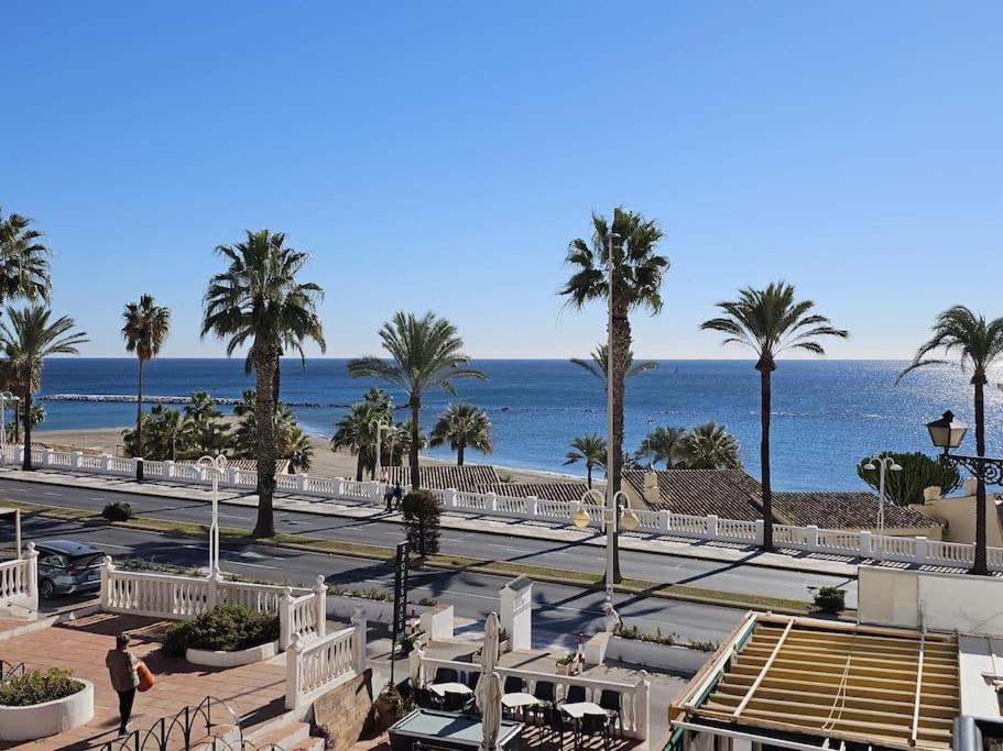 Apartment Spacious Front Line 3 Bedroom With Amazing Sea Views A Few Steps From The By Namaste Elite