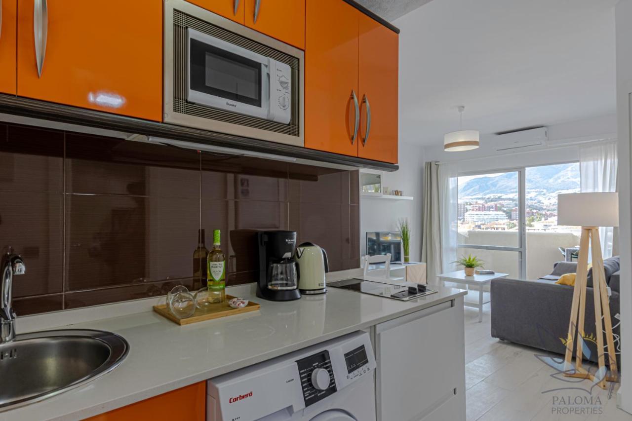 Hermoso En Benalbeach Con Vistas Al Mar Apartment *