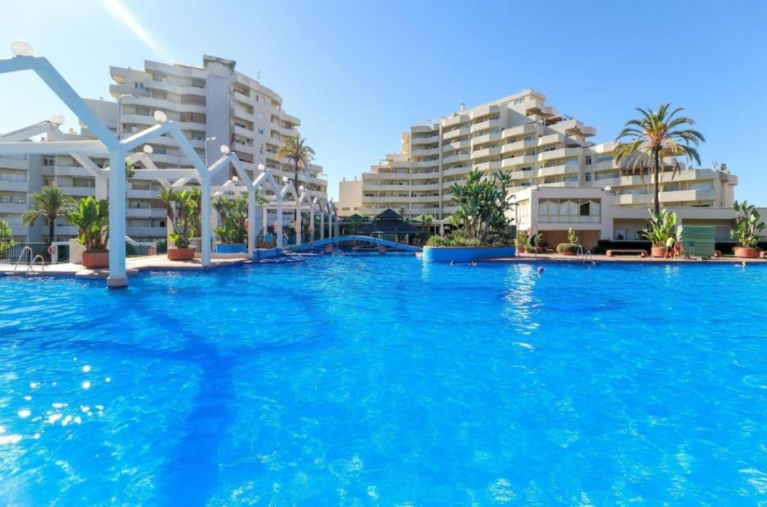 Holidays Sun Benalbeach Apartment
