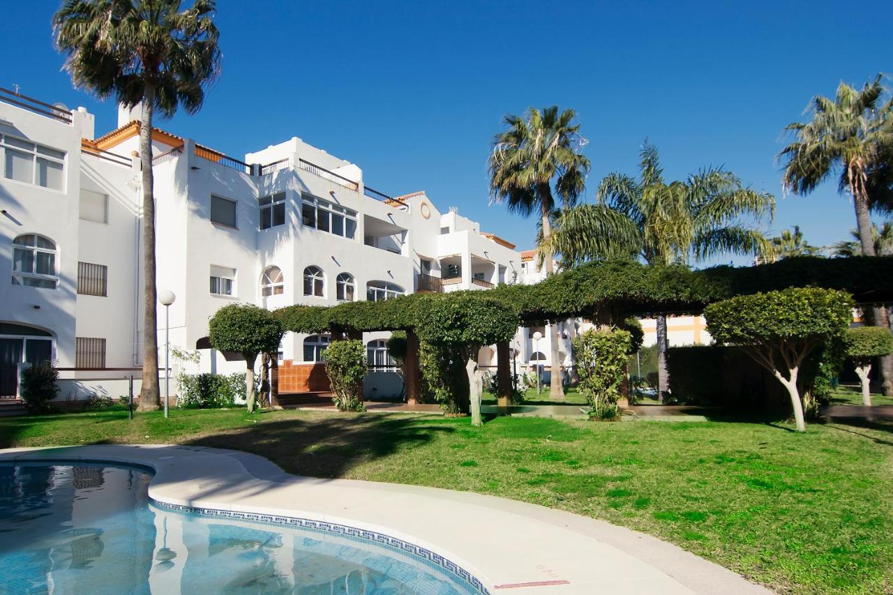 Nadales Apartment