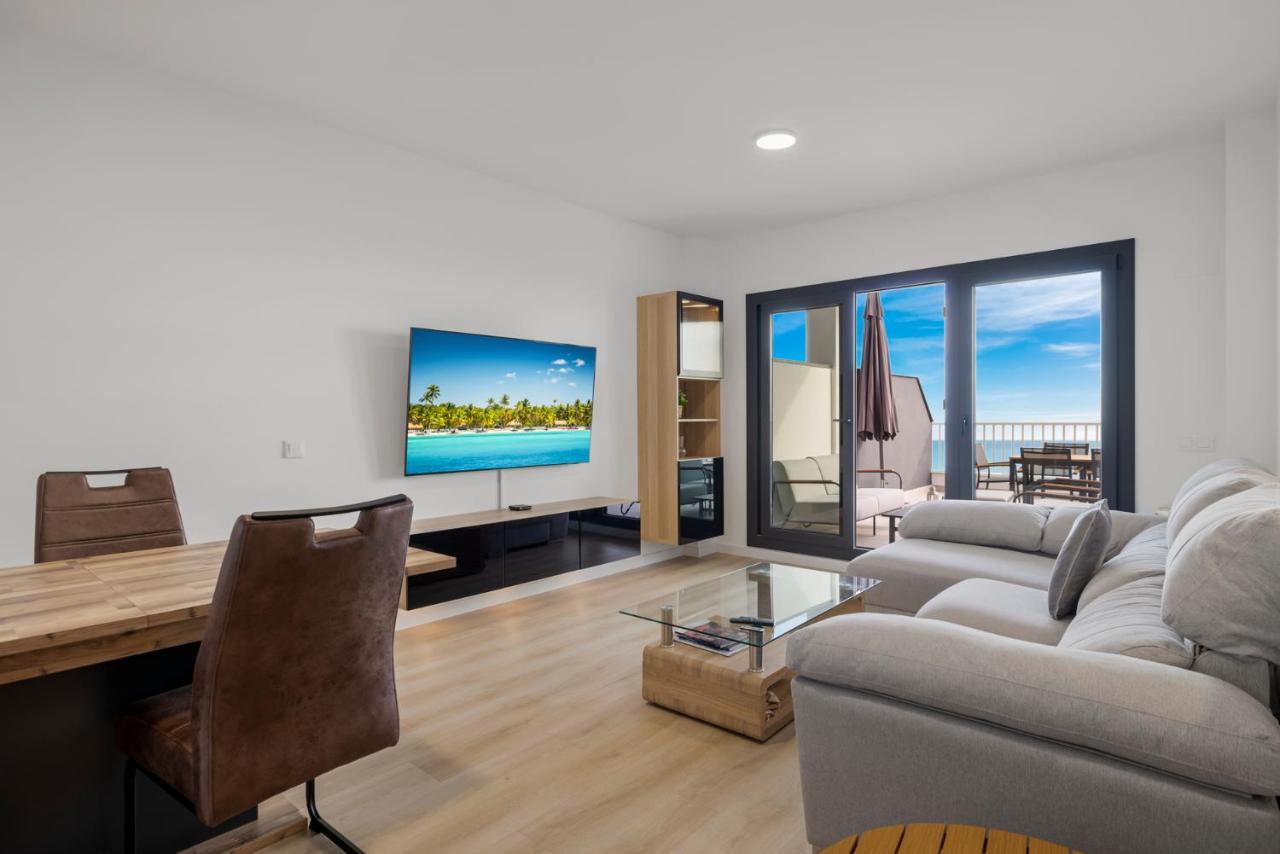 Apartment Panoramic Terrace With Pool In By Costarentals - Ref 43 Benalmadena