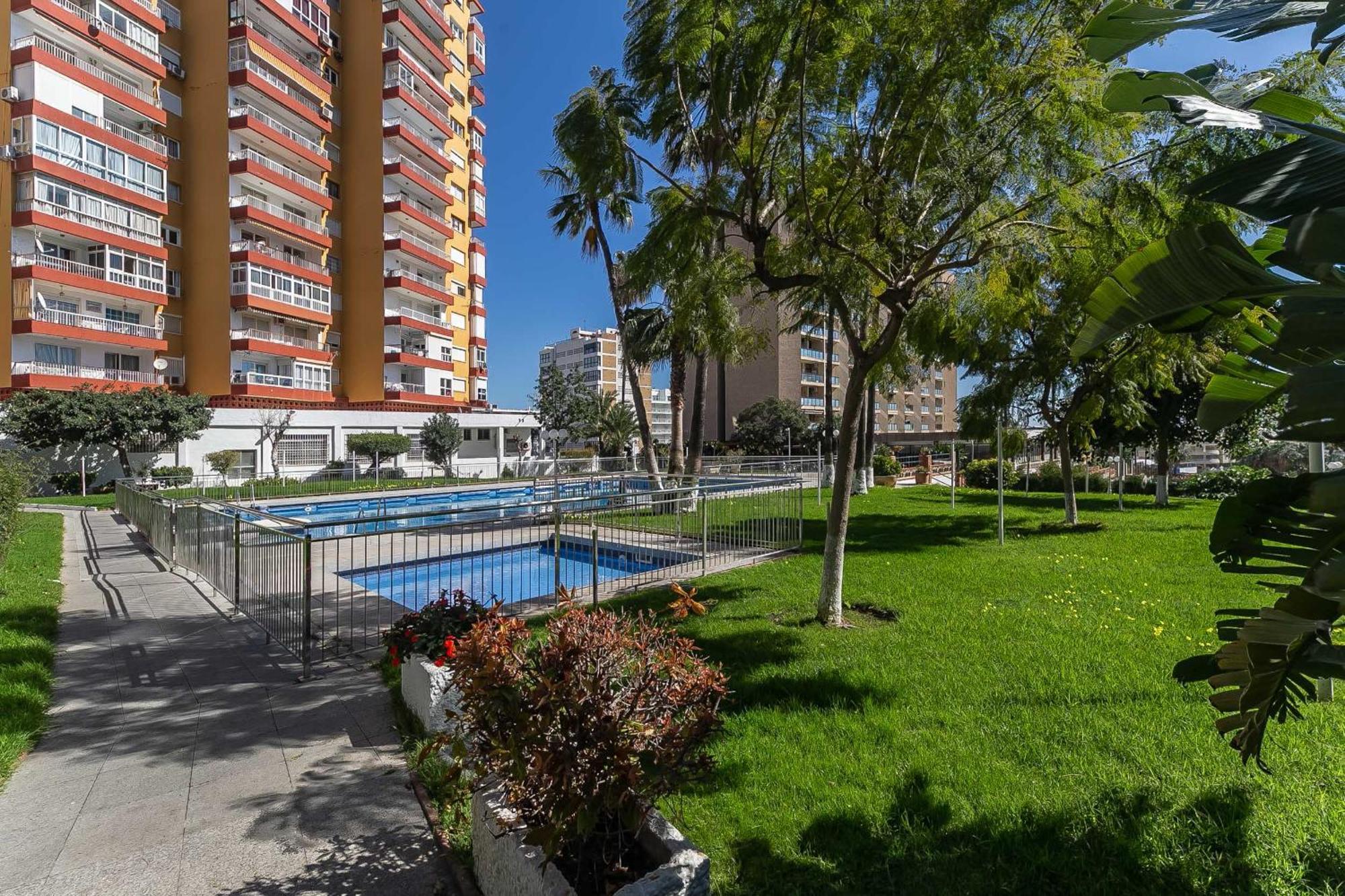 Puerto Marina, Frente Al Mar * Benalmadena