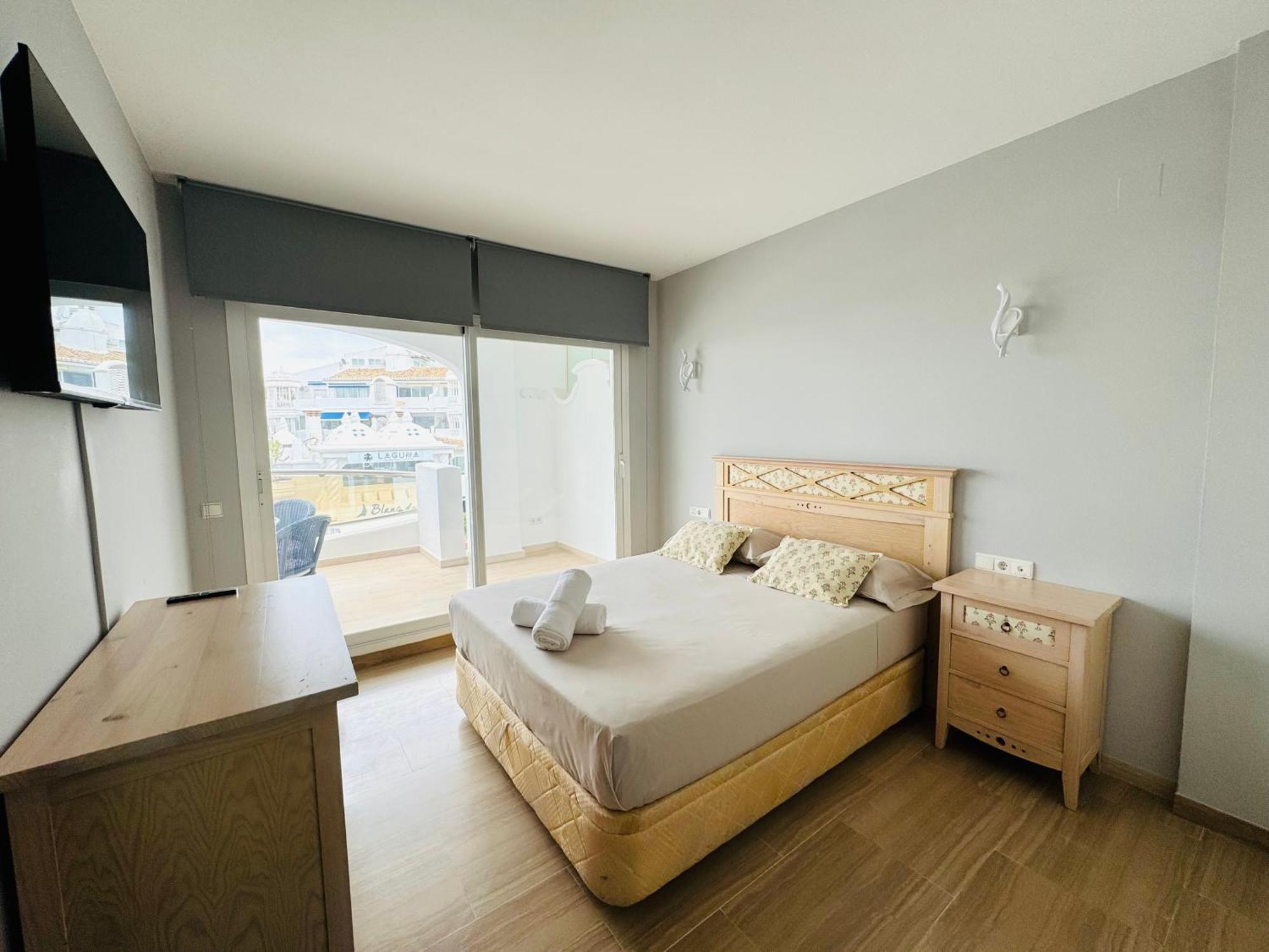 G&g Isla Marina Puerto 2 Appartement