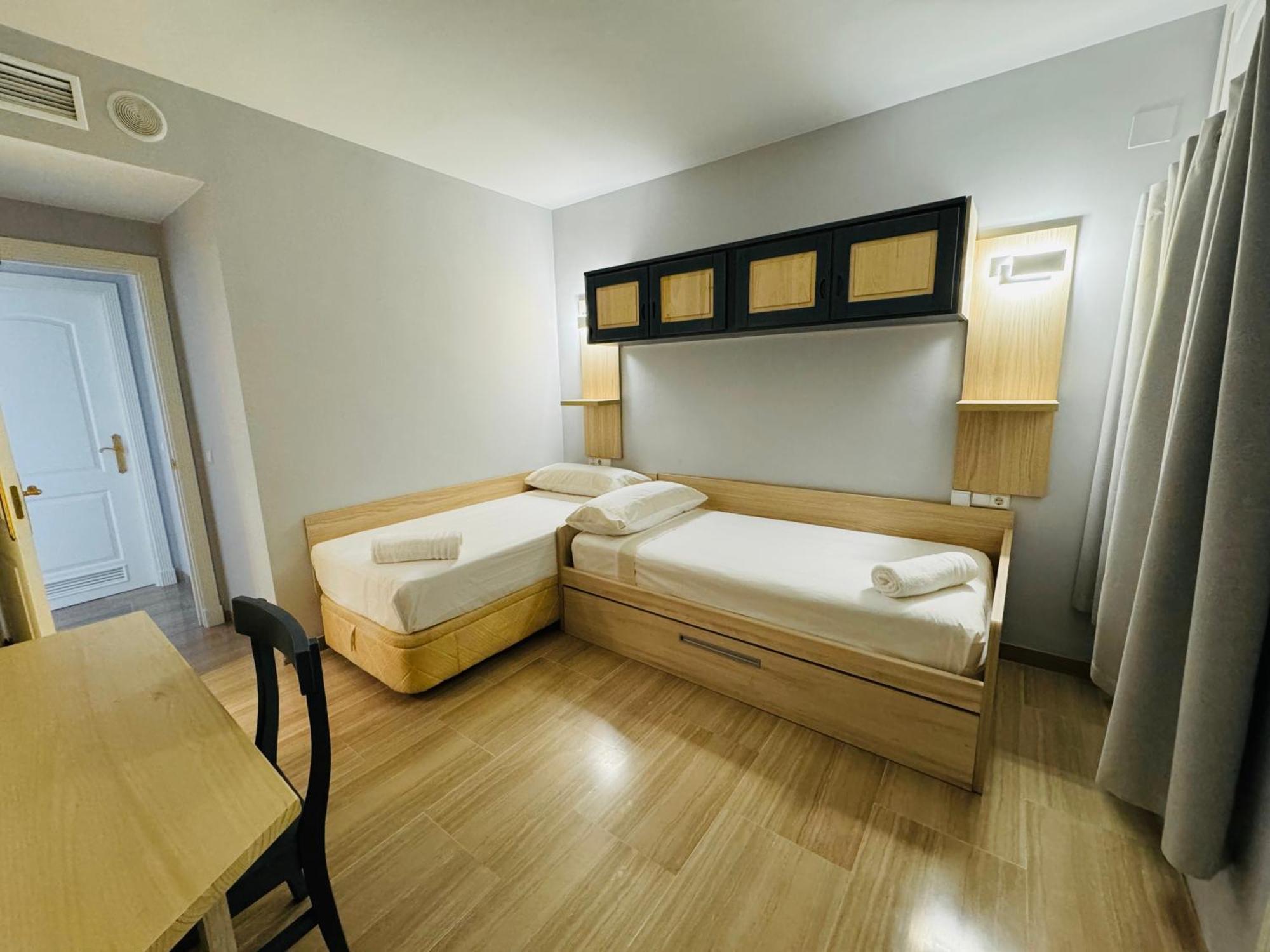 G&g Isla Marina Puerto 2 Apartment Benalmadena