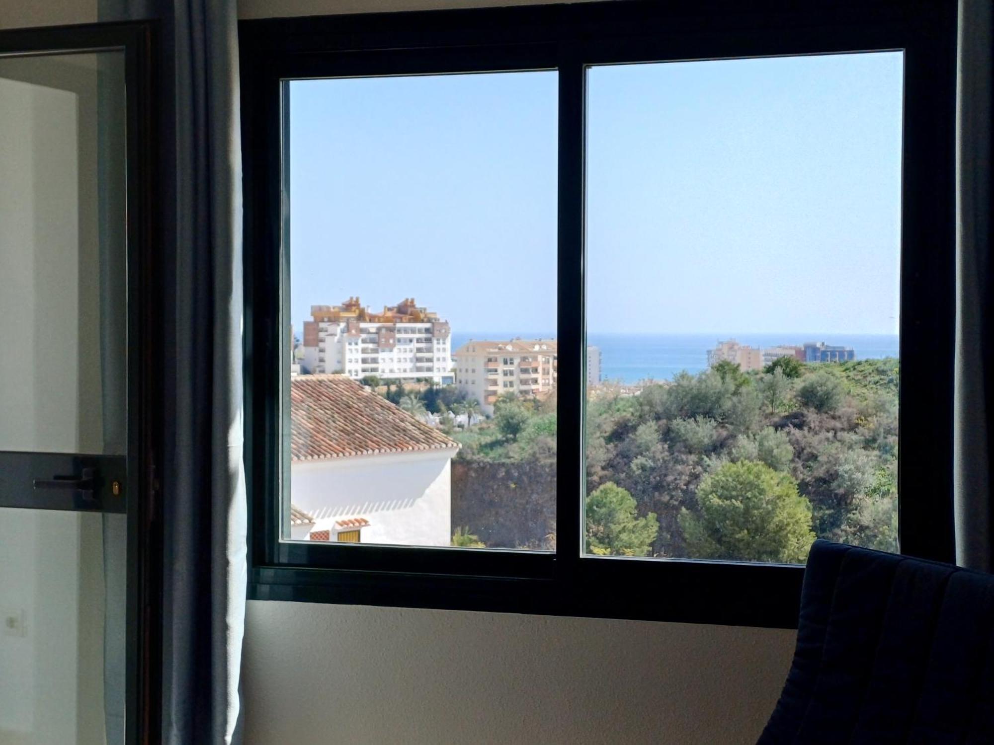 Penthouse With Sea Views Costa Apartment