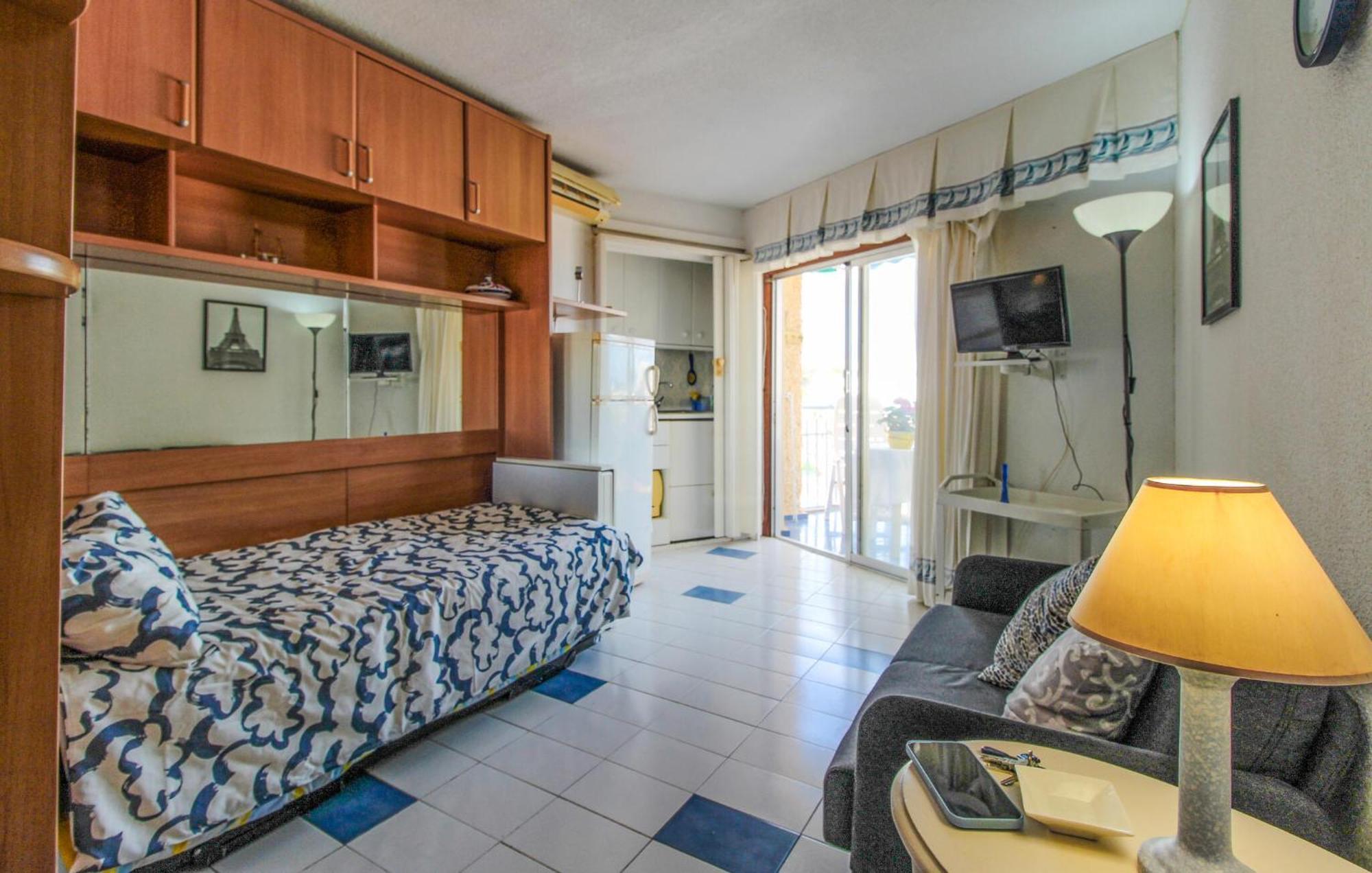 Cozy In With Swimming Pool Benalmadena