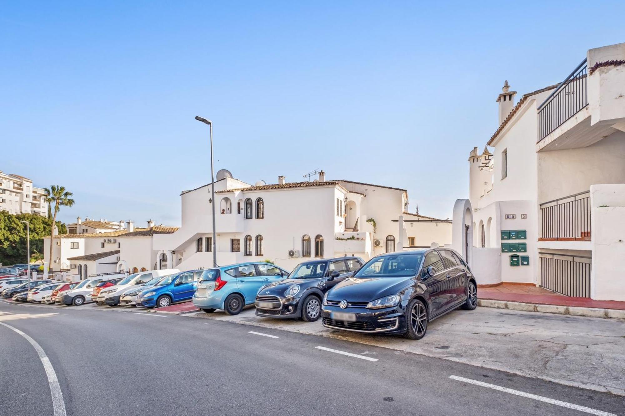 Apartment Pueblo Evita Benalmádena