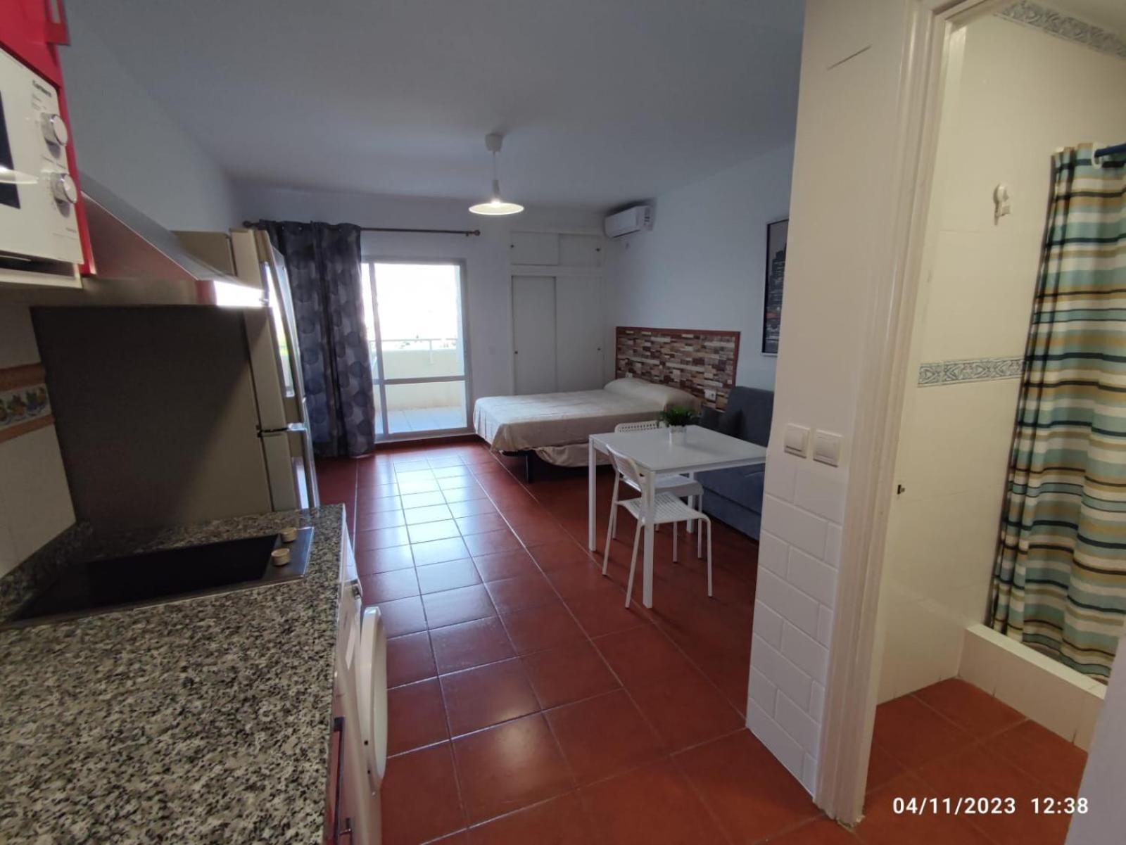 Cozy With Mountain View Benalbeach Appartement Benalmádena