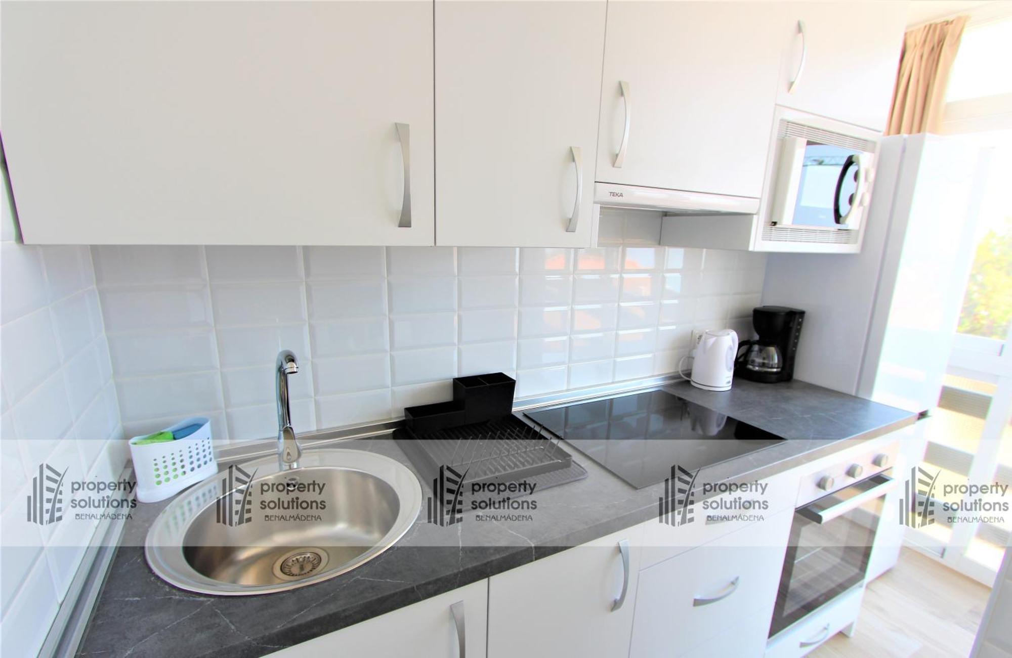 735 Apartamento - Vista Al Mar - Playa A 300 Metros. Apartment Benalmadena