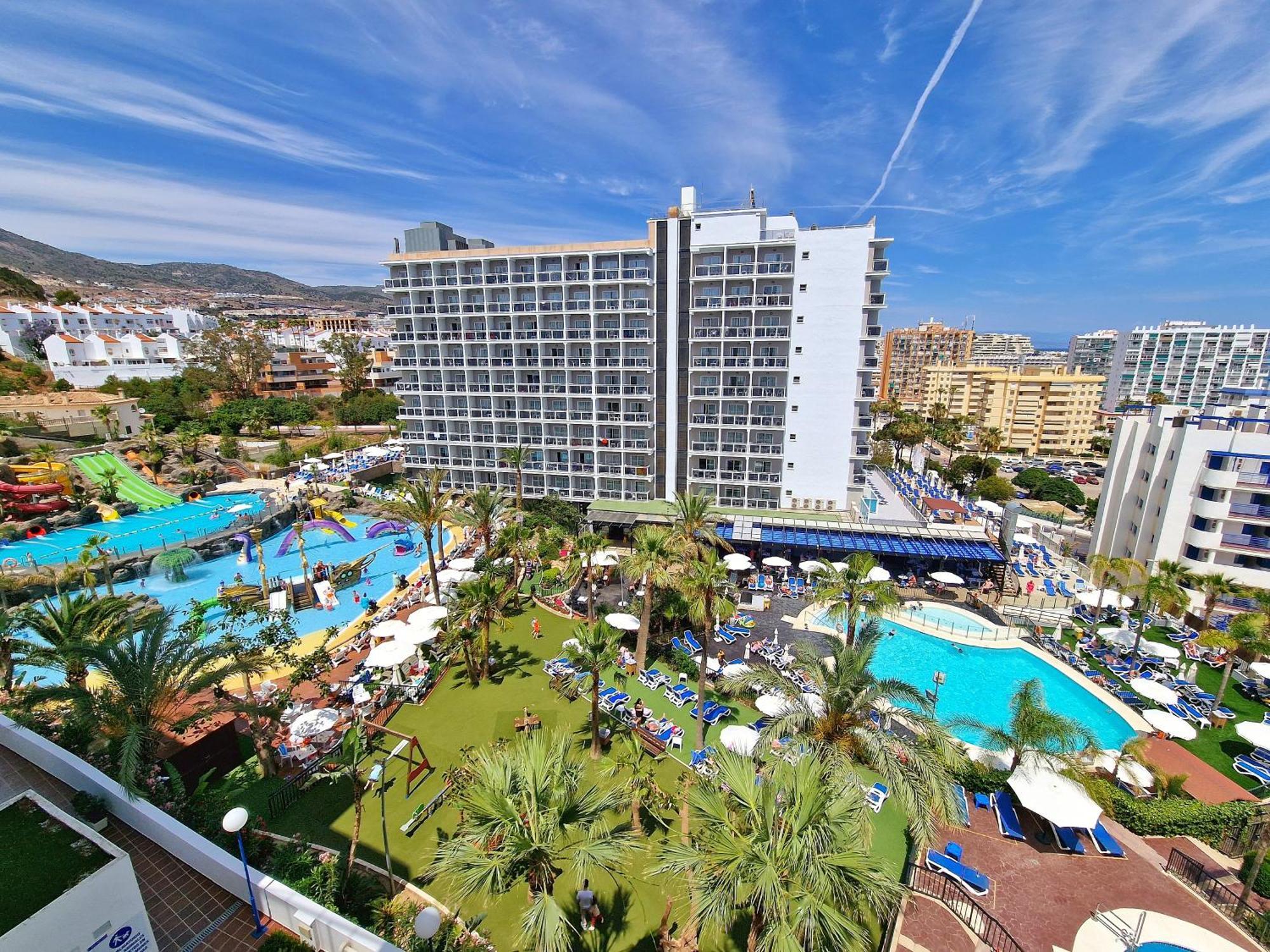 Apartment Acogedor Piso Con Terraza Y Parking! Benalmadena