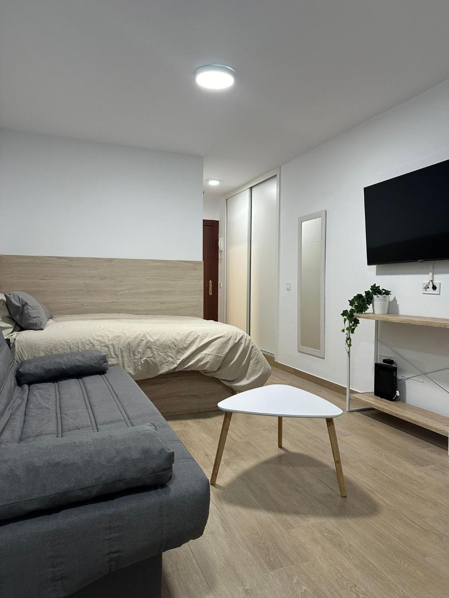 Estudio Ayni Apartment