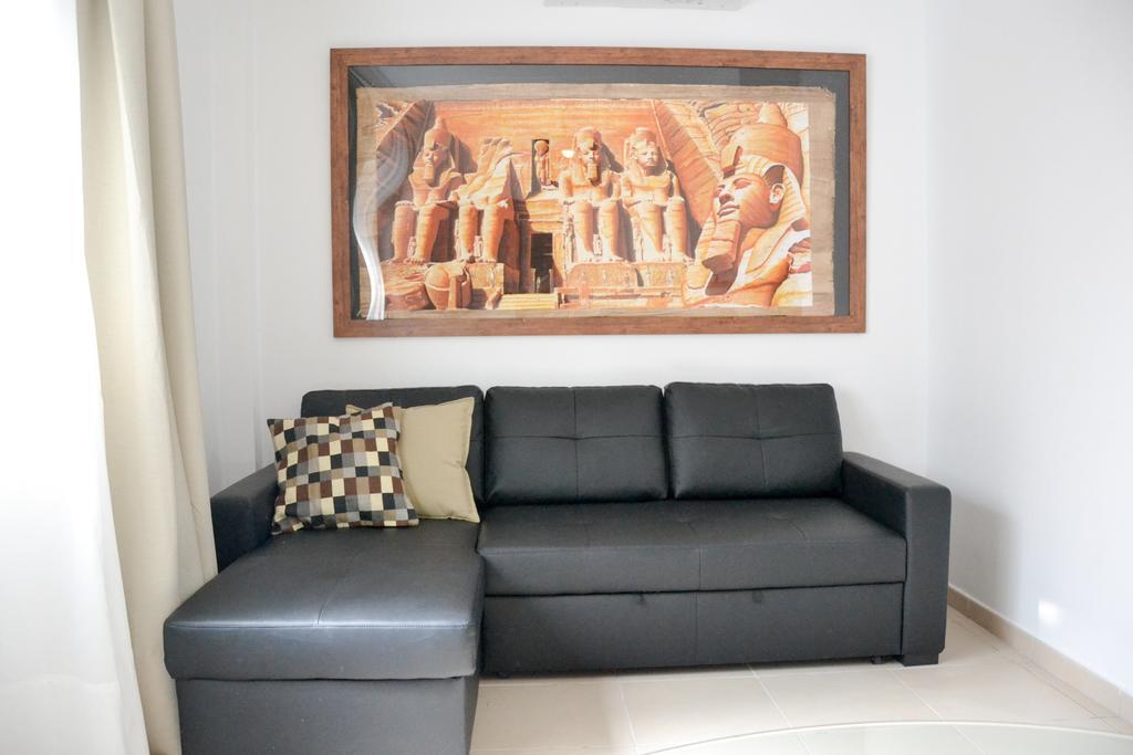 Dos Olivos Apartment *