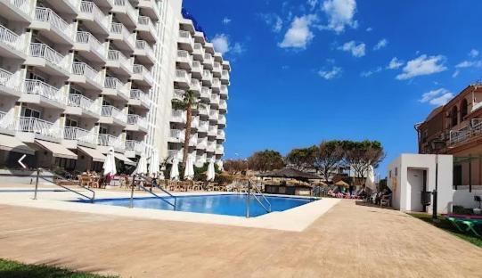 Benalroma Spacious 50 Mt From The * Benalmadena