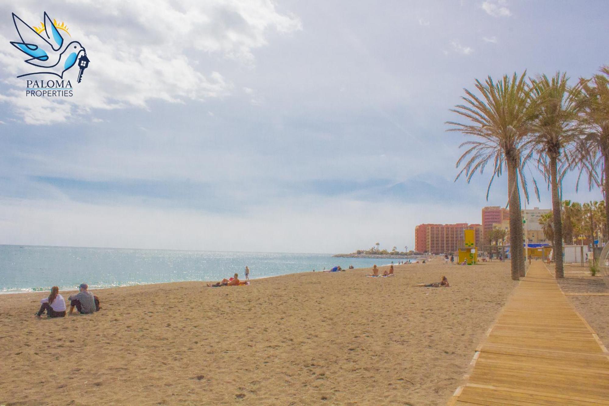 Apartment Benalroma Spacious 50 Mt From The Benalmadena