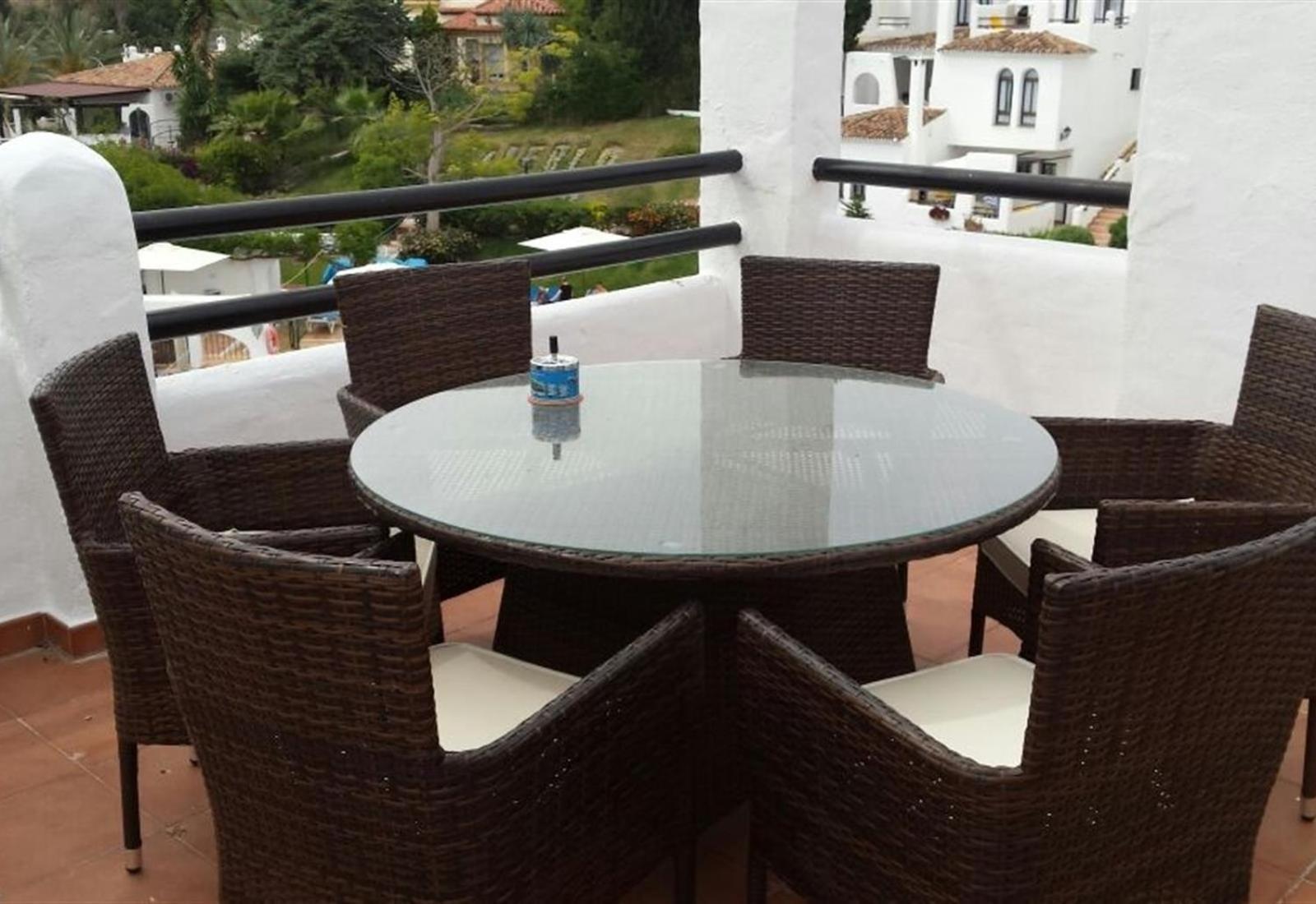 2 Bedroom In Pueblo Evita Benalmadena