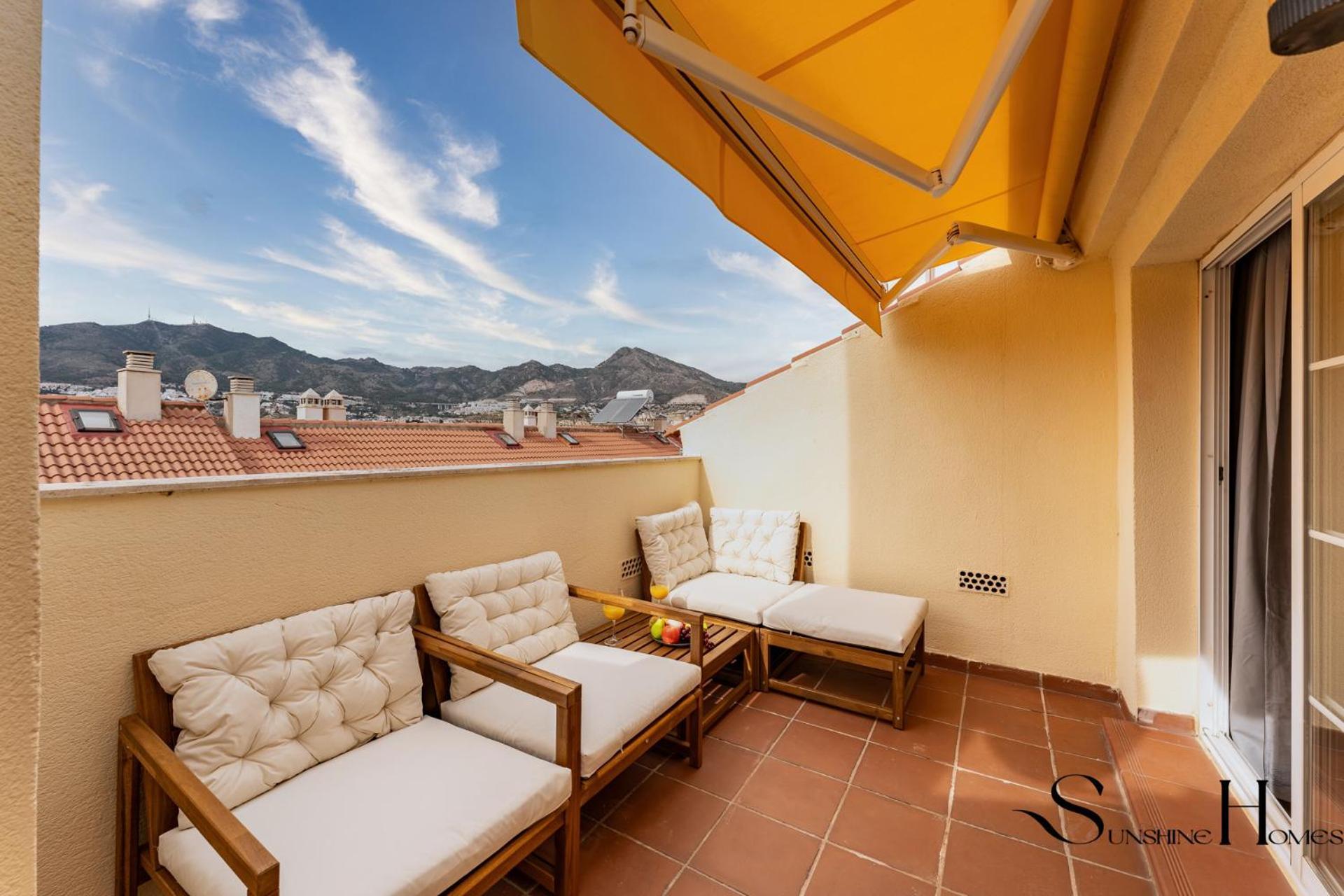 Townhouse With Jacuzzi,sea Views, Swimming Pool,garage *
