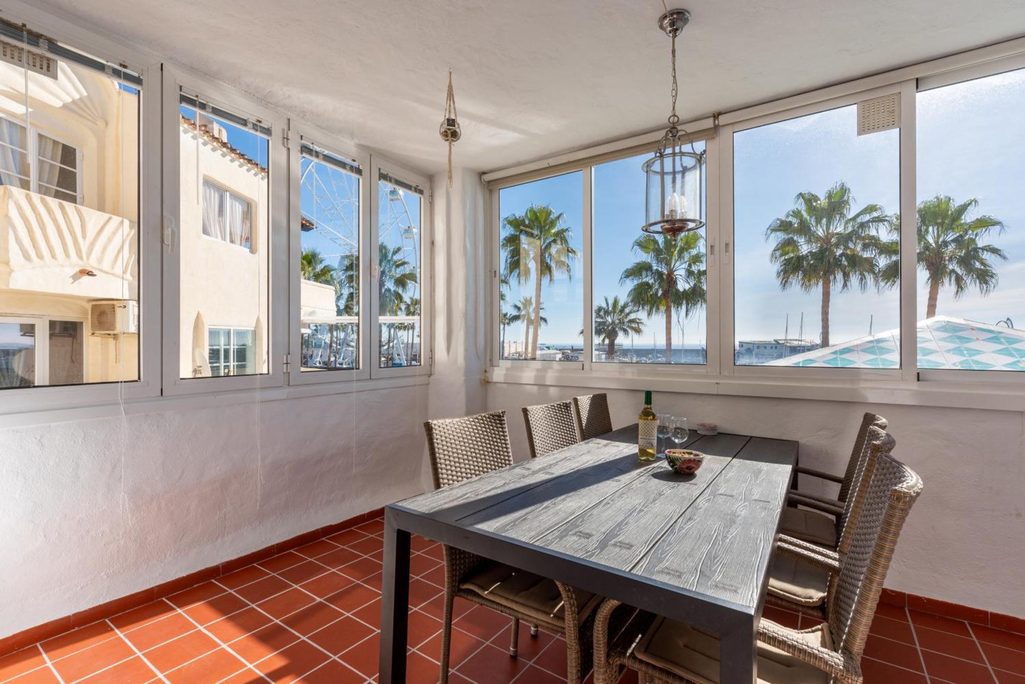 Apartment Puerto Deportivo - 2 Bedroom In Puerto Marina *