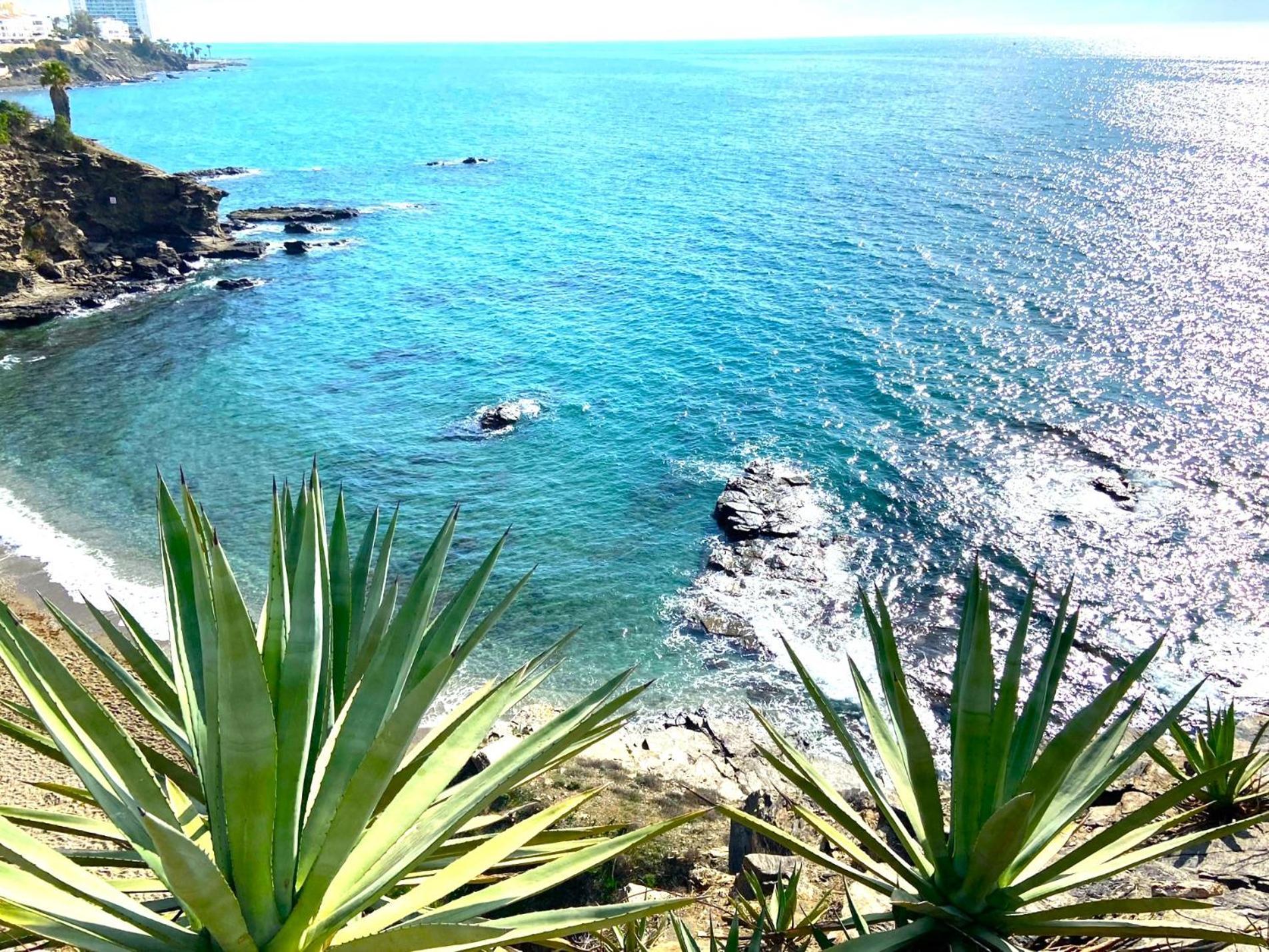Aloha Playa Deluxe Wifi Swimming Pools & Parking