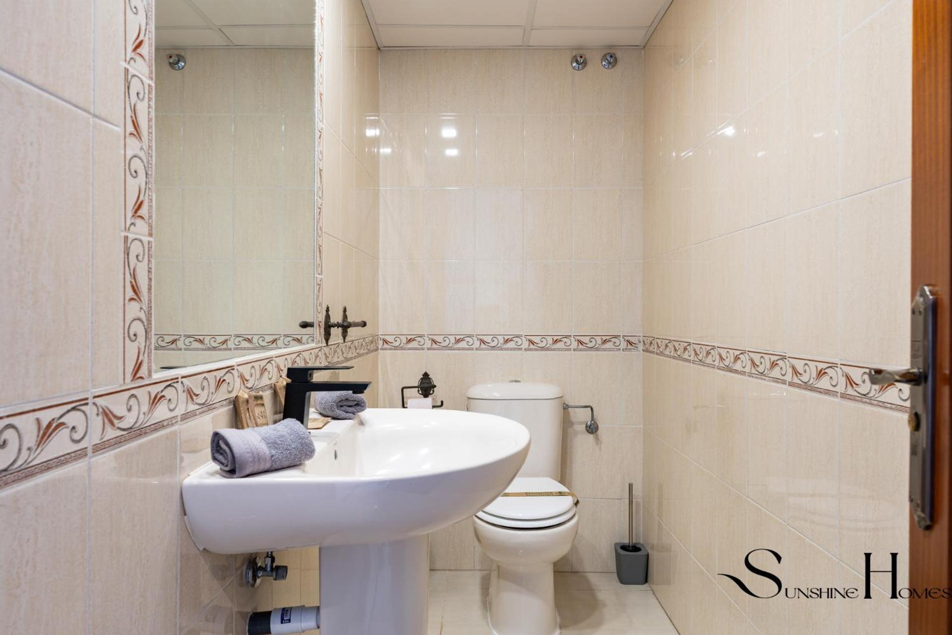 Сasa de vacaciones Townhouse With Jacuzzi,sea Views, Swimming Pool,garage *