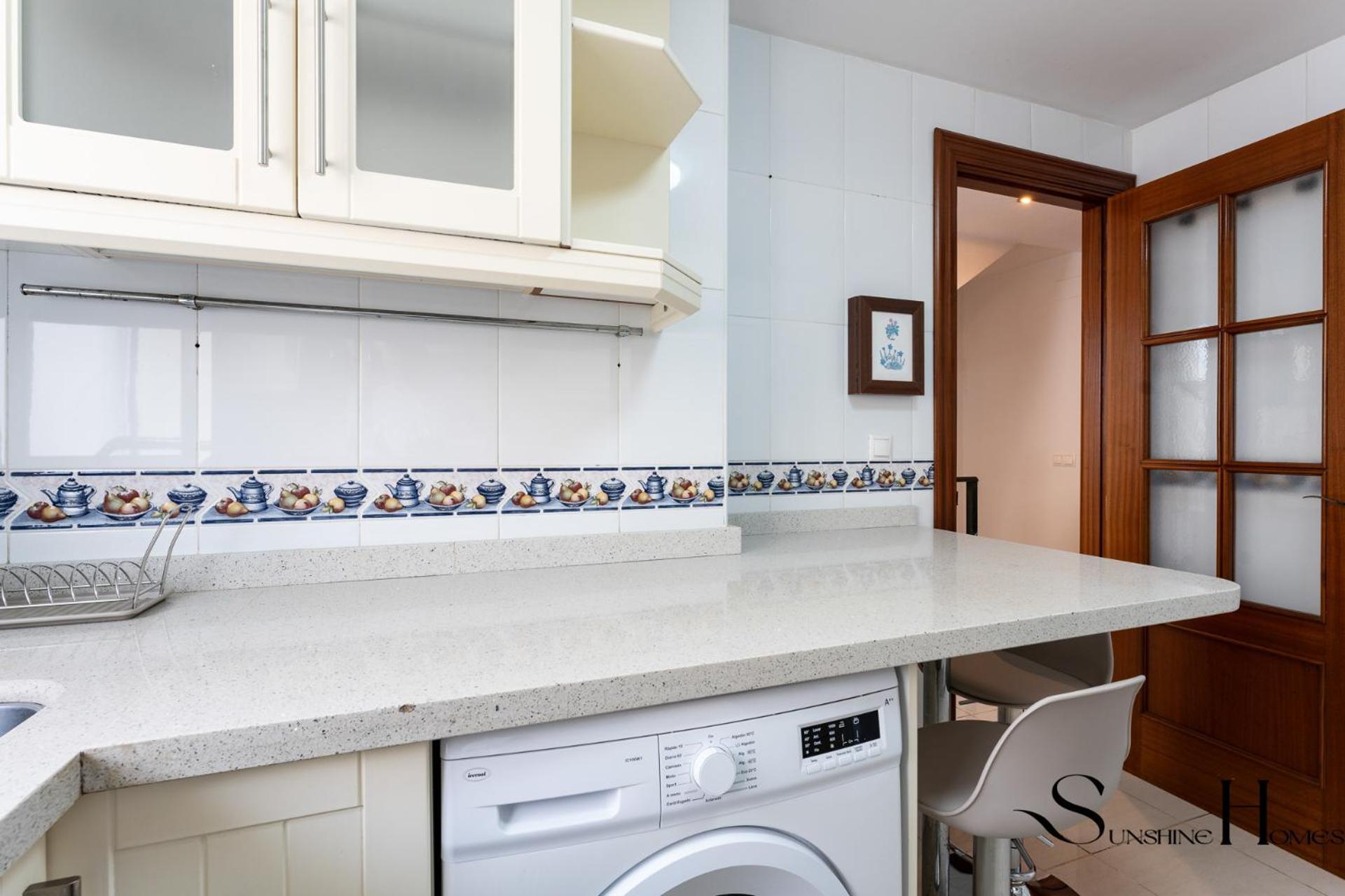 Townhouse With Jacuzzi,sea Views, Swimming Pool,garage Сasa de vacaciones *