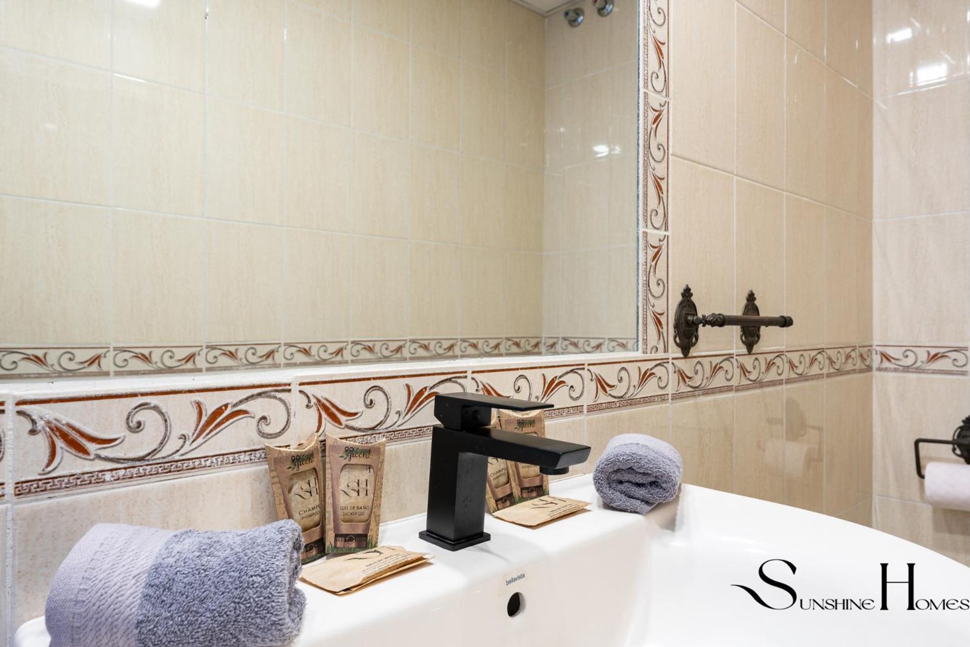 Сasa de vacaciones Townhouse With Jacuzzi,sea Views, Swimming Pool,garage *