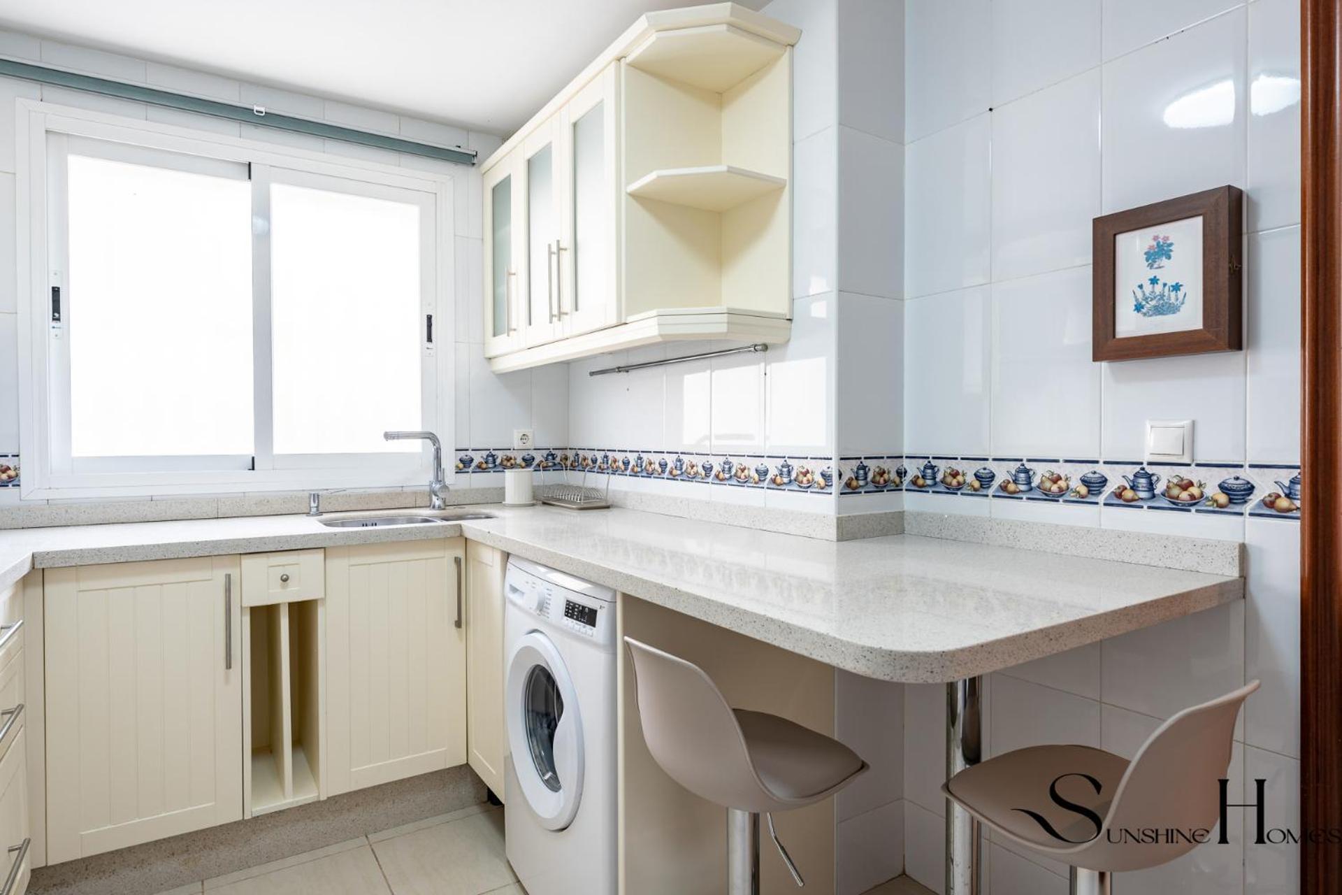 Townhouse With Jacuzzi,sea Views, Swimming Pool,garage *